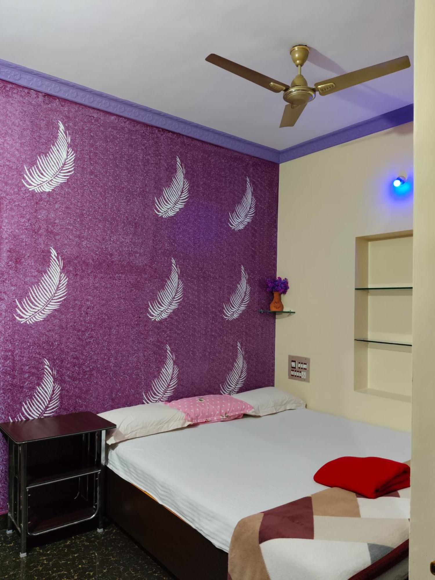 Vinayaka Homestay Hampi Exterior foto