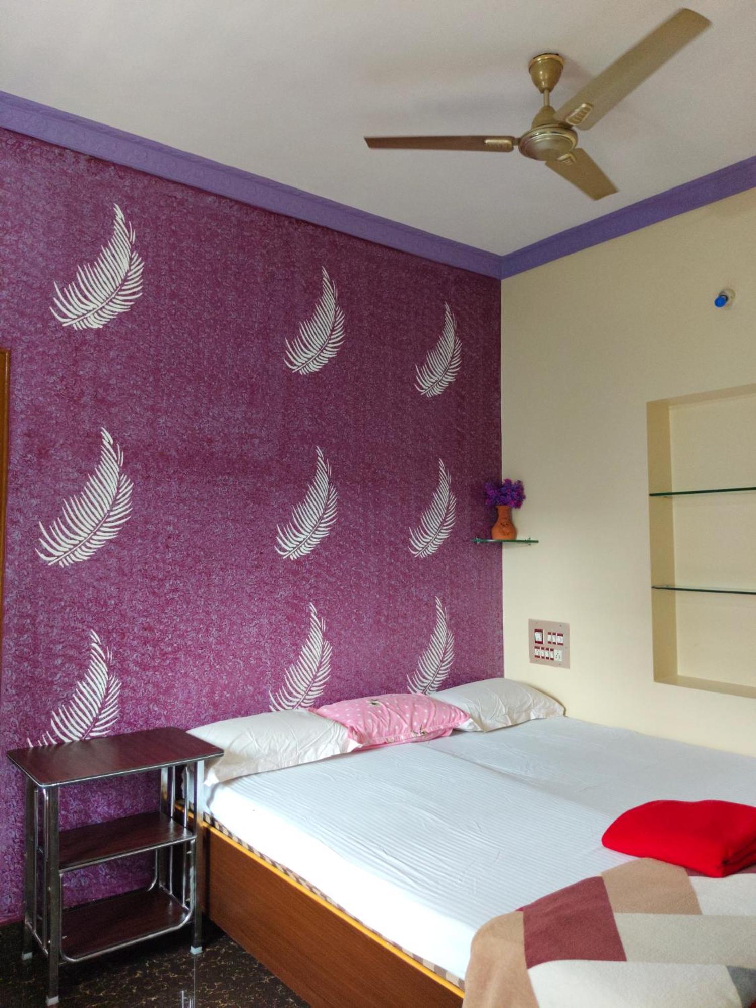 Vinayaka Homestay Hampi Exterior foto